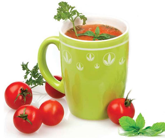 Диетические блюда, томатный суп, ликопин, супы, базилик, помидоры